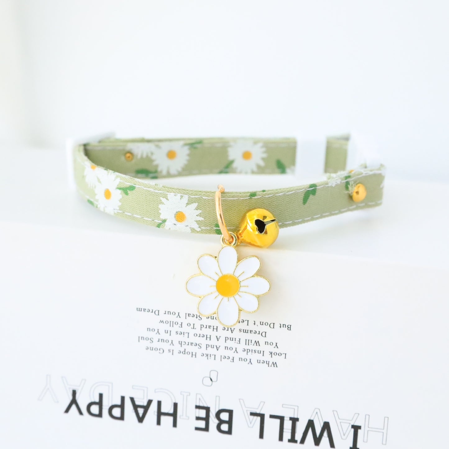 Colorful Flower Pet Collar – Lightweight & Comfortable for Daily Wear