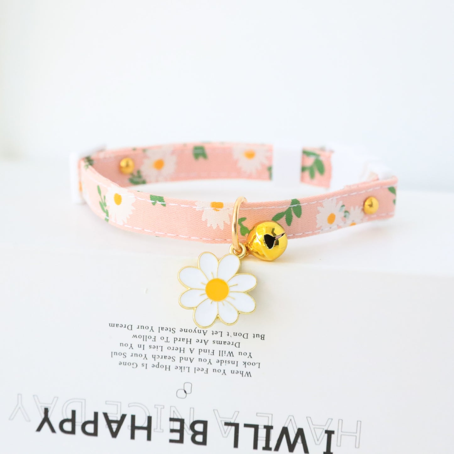 Colorful Flower Pet Collar – Lightweight & Comfortable for Daily Wear
